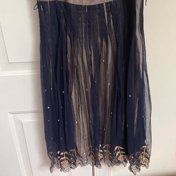 Anthropologie Odille Fit & Flare Dress 12 Layered Tulle Embroidered Party Summer - Picture 4 of 9